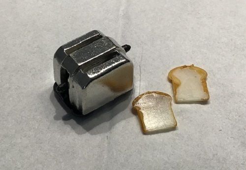 (€ 3,55/VKE) Toaster klein m. Toastbrot
